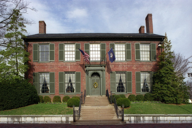exterior image of the mansion.